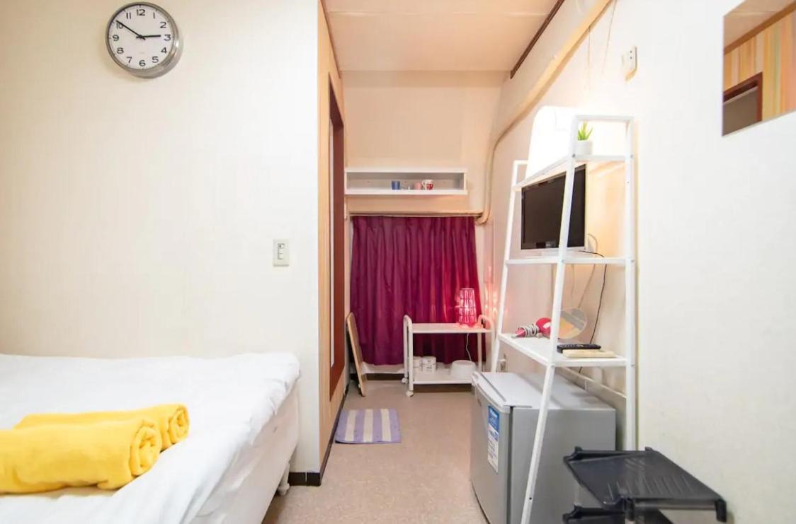 Holiday Anytel Shinjuku Tokyo Exterior photo
